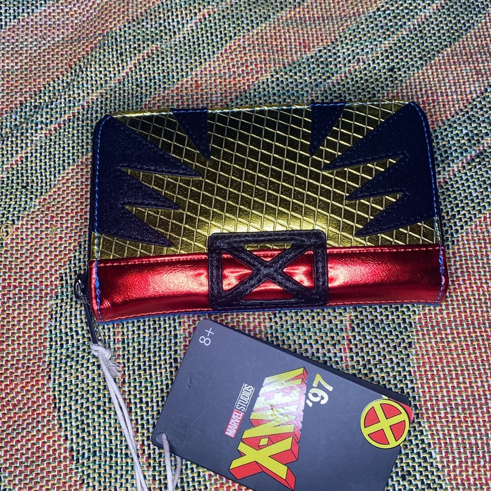 Loungefly Marvel X-Men Wolverine Metallic Suit Small Zip Wallet Deadpool